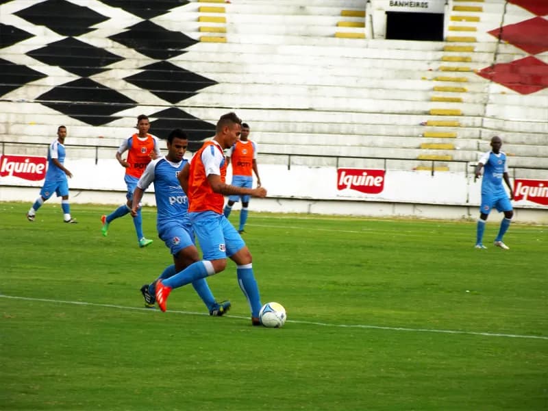 Passada a goleada, elenco com foco total na Semifinal 1 da Copa do Nordeste.