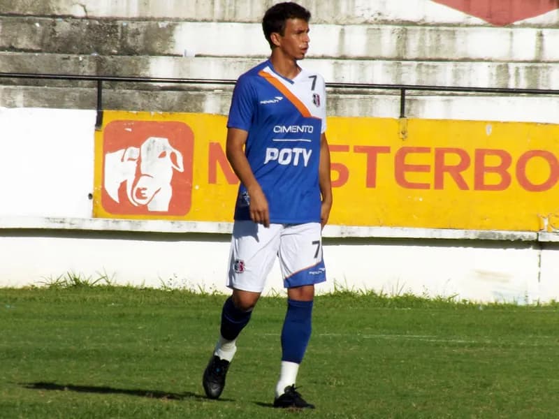 Memo: "Pra sonhar com a Série A, tem que encarar 14 jogos como 14 finais."