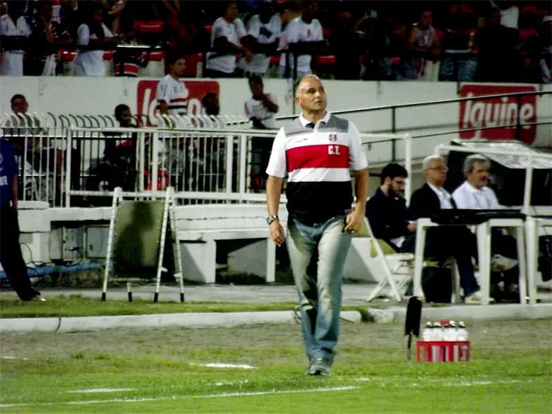 Canindé: "Passamos pelo Bragantino, agora, o jogo das nossas vidas é contra o Vasco".