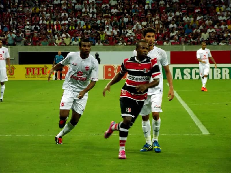 Segundo Wescley, entrega tem por objetivo vitórias e acesso.