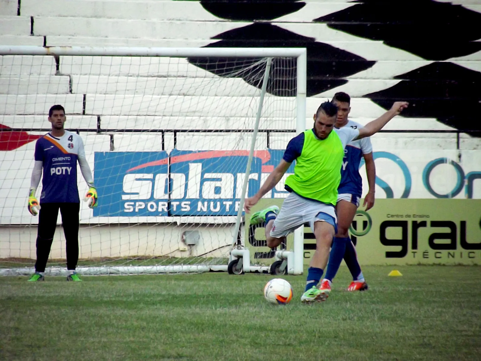 Atletas fazem treino integrado