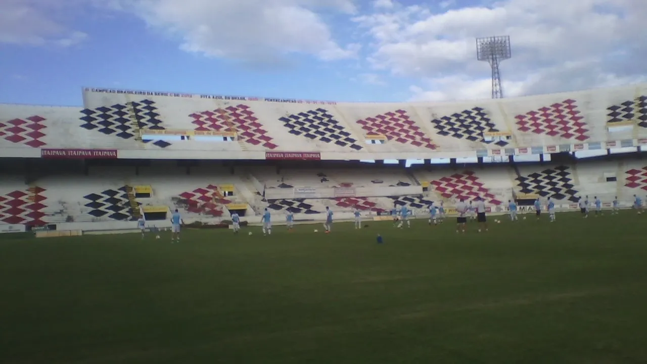 Santa Cruz acerta últimos detalhes para enfrentar o Boa Esporte