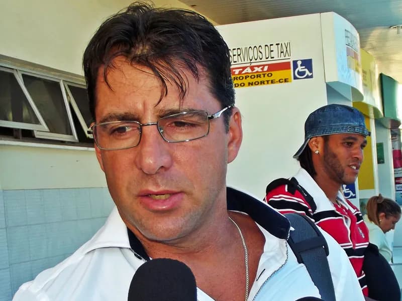 Técnico Martelotte confirma duas mudanças na estreia da Copa do Brasil.