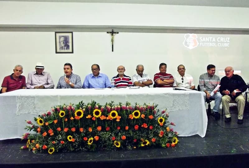 Santa Cruz festeja seus 99 anos