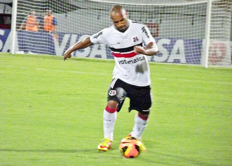 Relacionados para o Clássico das Emoções, nos Aflitos, pelas Semifinais do PE 2013.