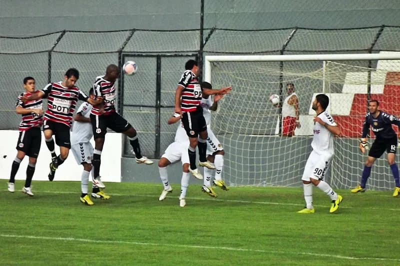 Santa Cruz vence amistoso internacional na estreia do técnico Sandro Barbosa: 2x0.