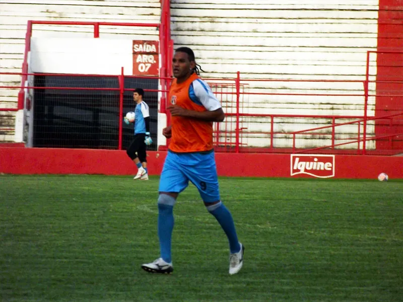 Craque do Pernambucano 2013 surpreende e vai enfrentar CRB/AL.
