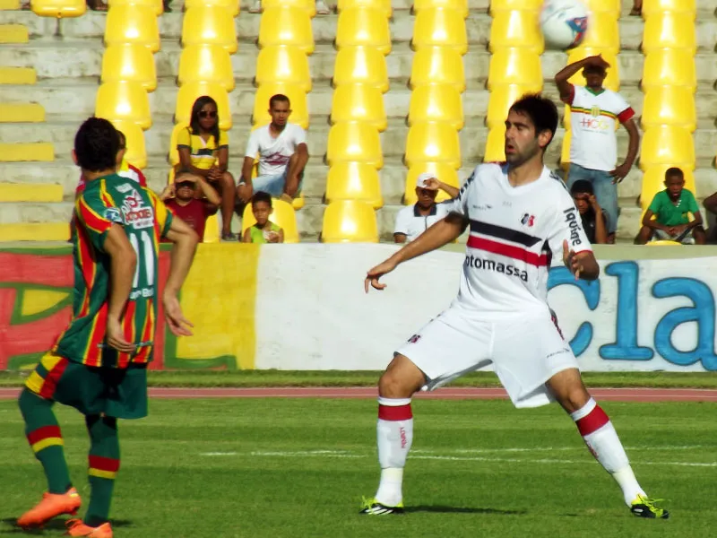 Renan Fonseca encara próximos dois jogos como 'divisor de águas'.