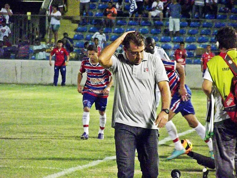 ‘Essa é a característica do Santa Cruz: um time que vai jogar sempre buscando o gol’, disse Martelotte.