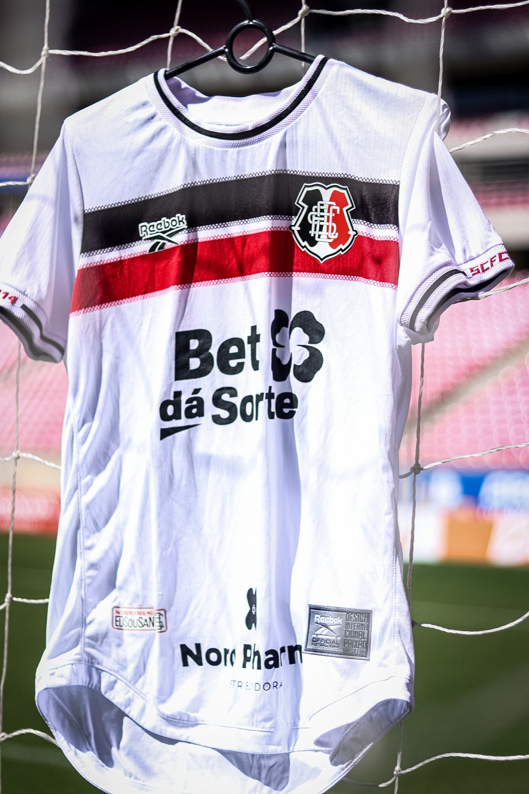Manto branco 2026 do Santa Cruz